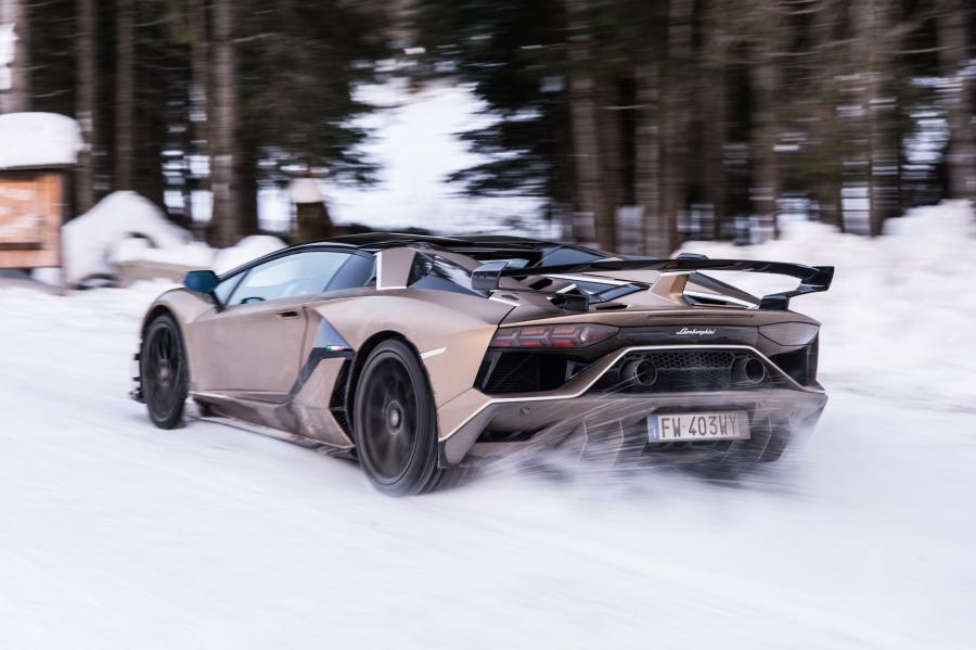  Lamborghini Aventador SVJ Roadster 2019 года  (WW) (фото 35 из 37)